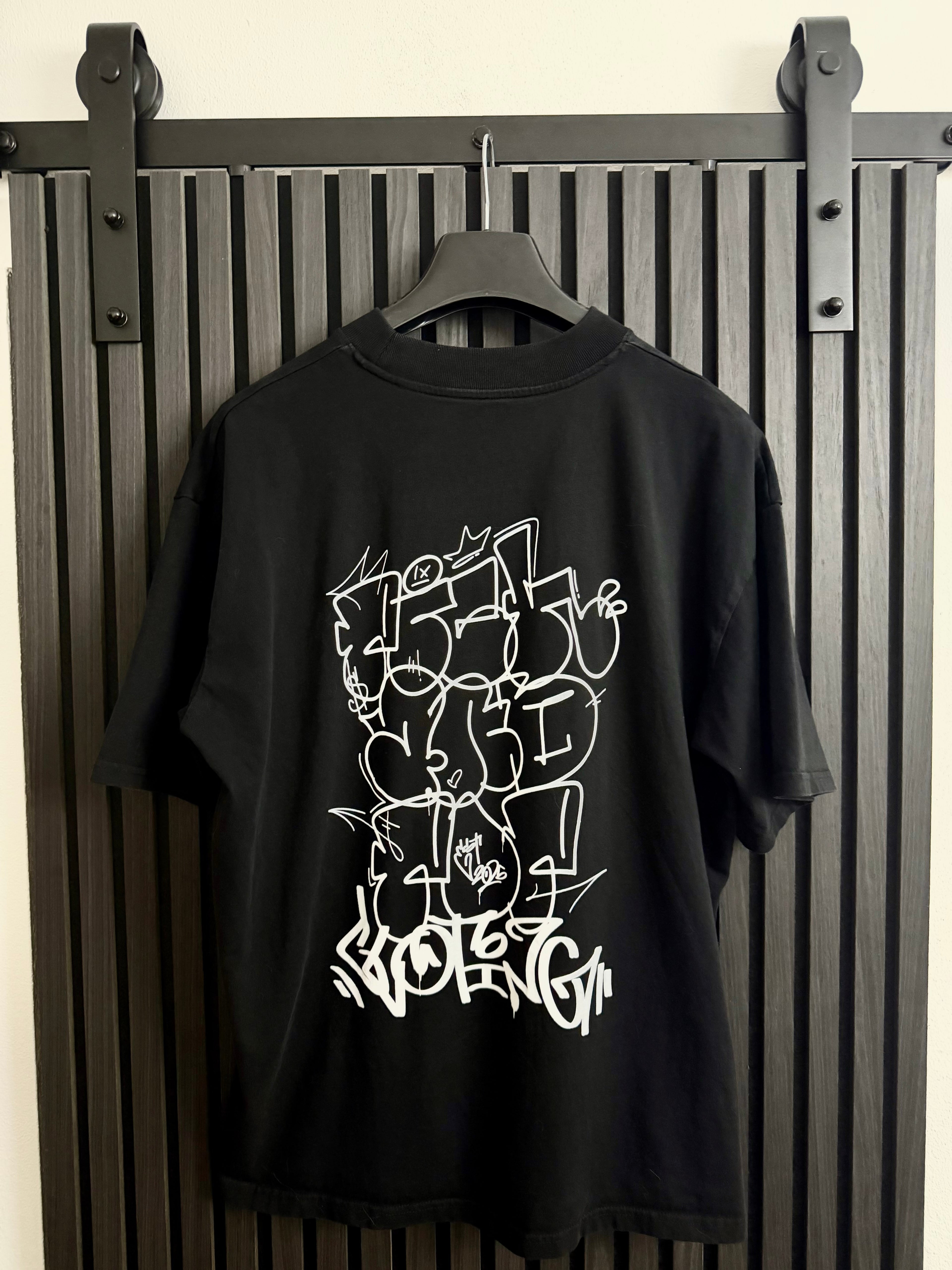 THROWUP OVERSIZE TEE
